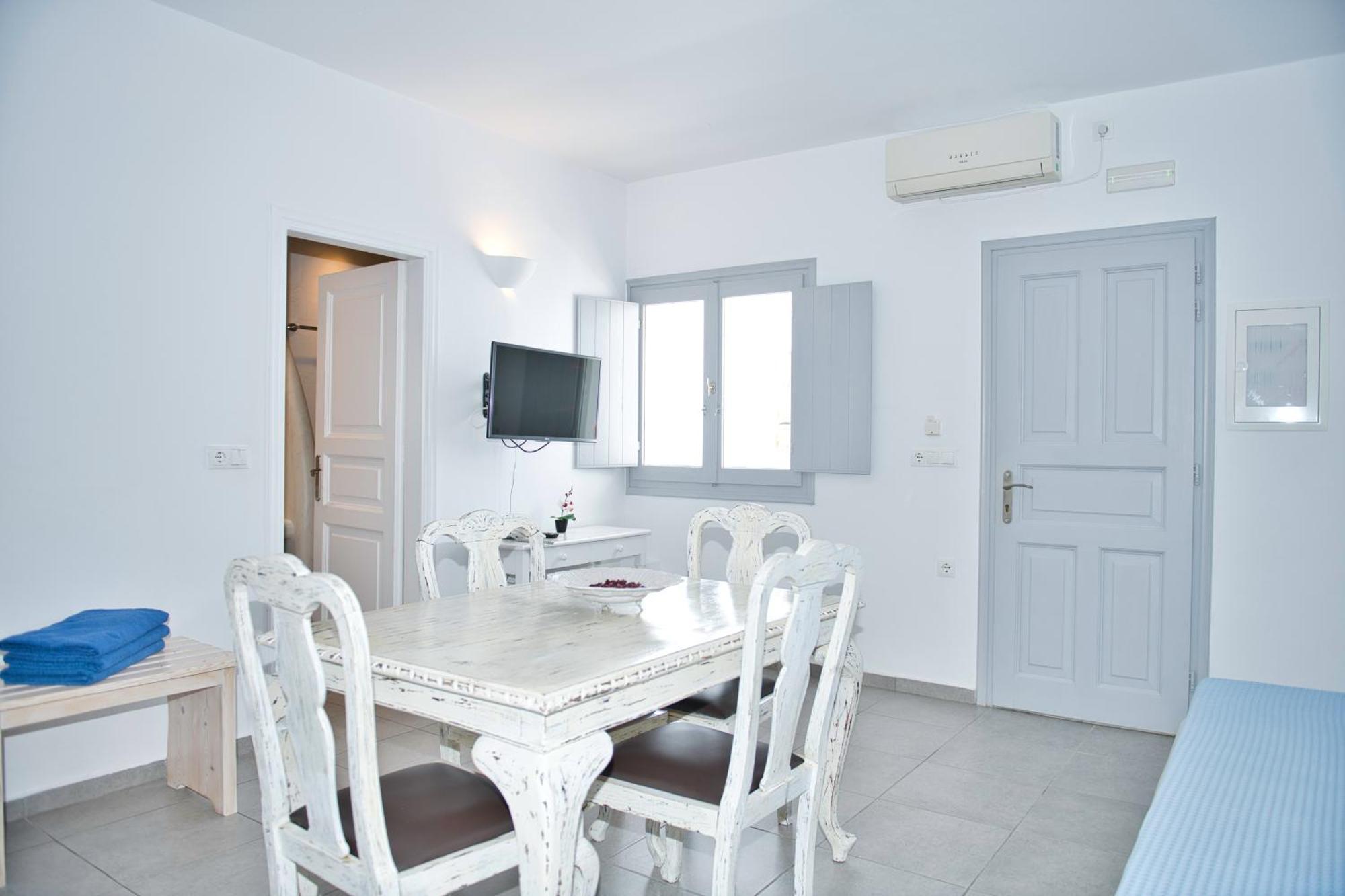 The Last Sunbeam - Adults Only 3* Fira (Santorini)