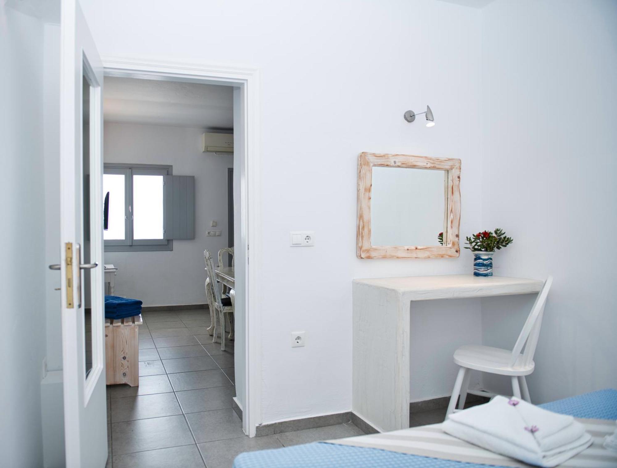 The Last Sunbeam - Adults Only 3* Fira (Santorini)