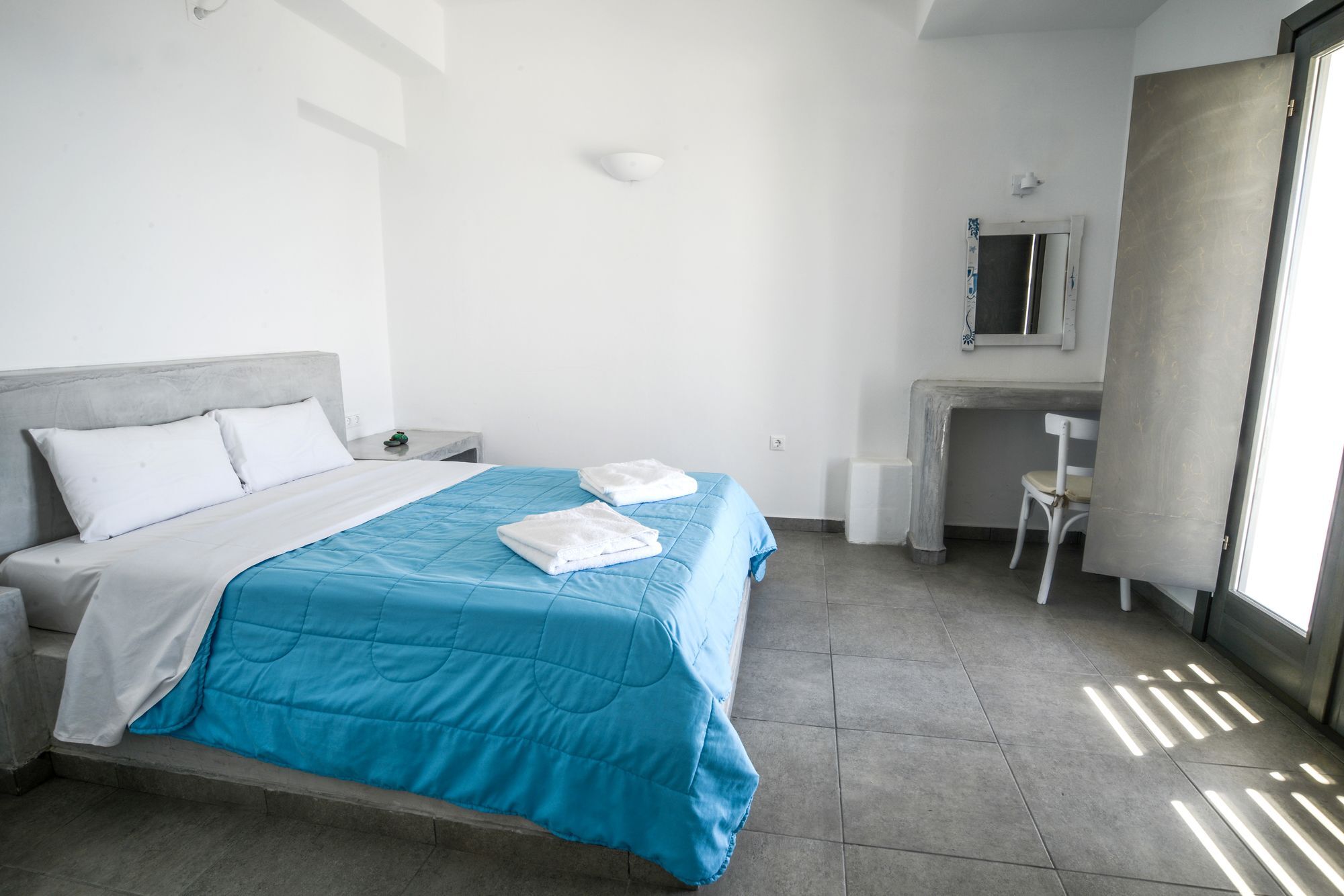The Last Sunbeam - Adults Only Hotel